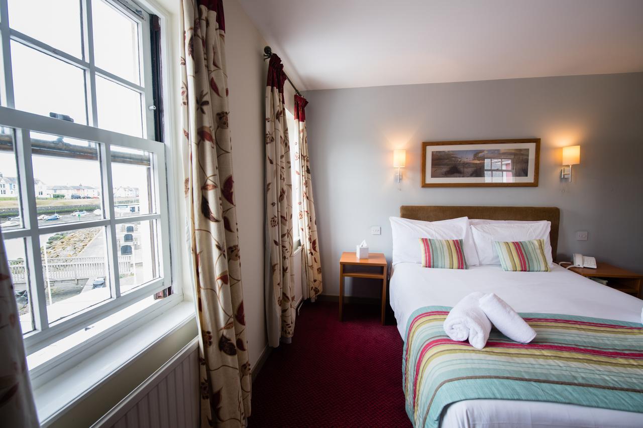 Monachty Hotel Aberaeron Exterior photo