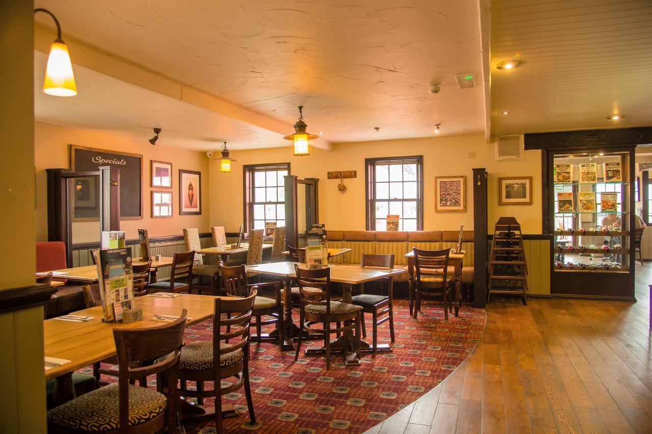 Monachty Hotel Aberaeron Exterior photo