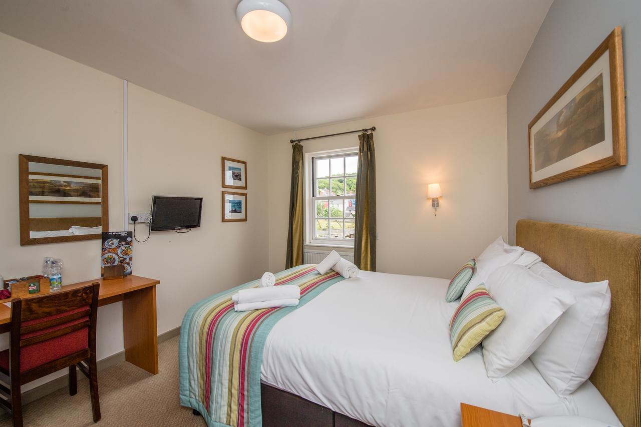 Monachty Hotel Aberaeron Exterior photo