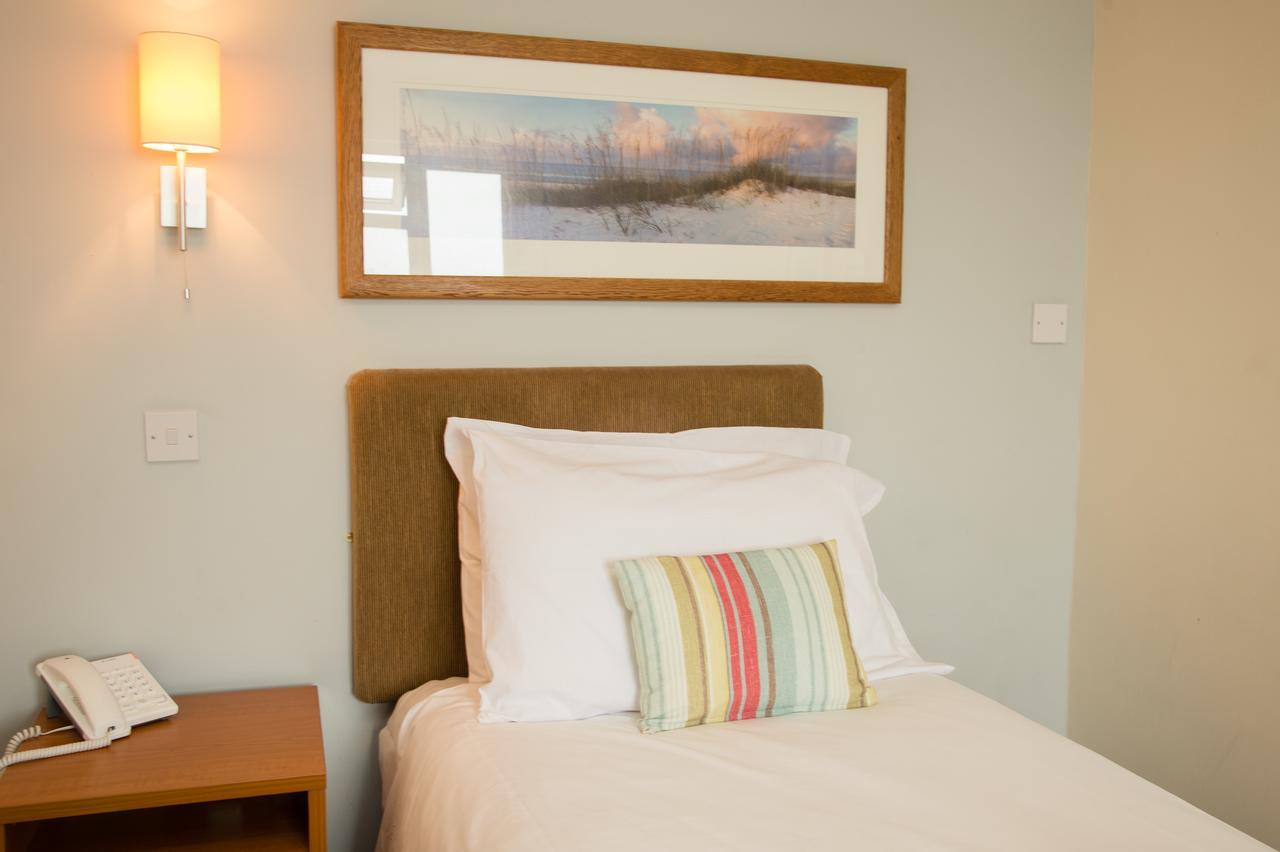 Monachty Hotel Aberaeron Exterior photo
