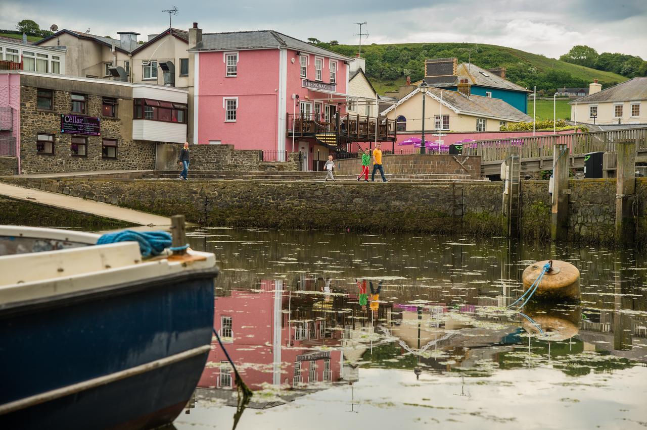 Monachty Hotel Aberaeron Exterior photo