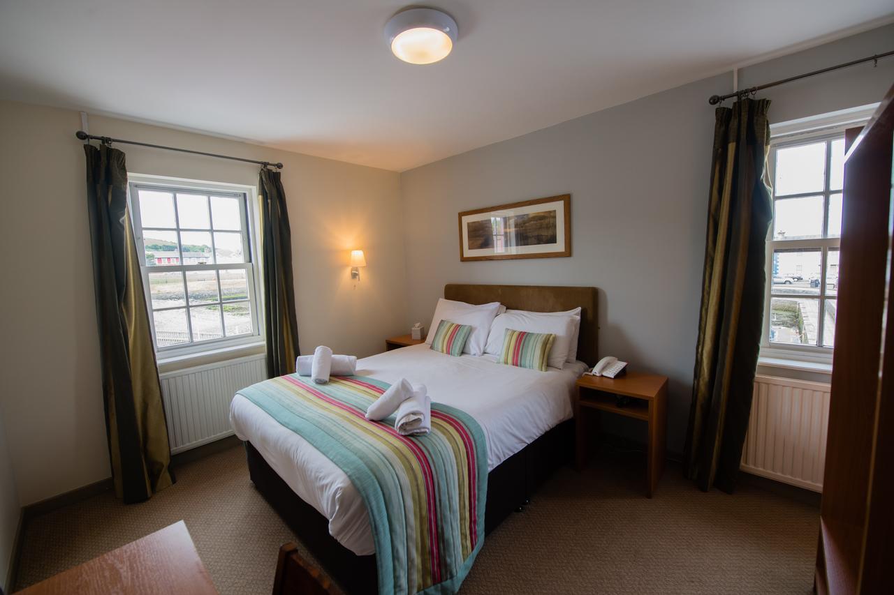 Monachty Hotel Aberaeron Exterior photo